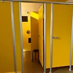 Grand Classic Hostel *