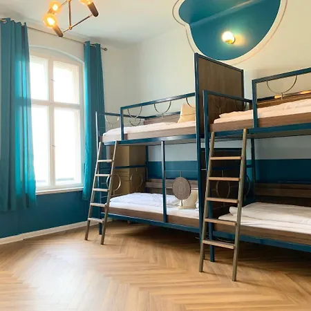 Grand Classic Hostel