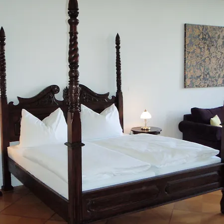 Хостел Grand Classic *